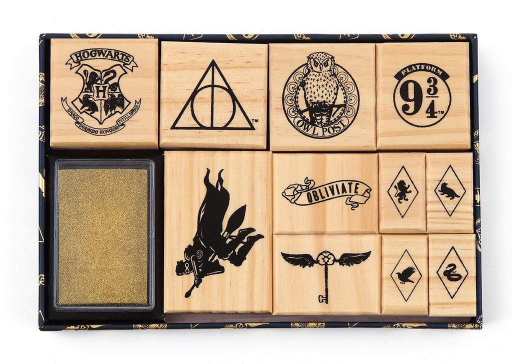 Harry Potter: Welcome to Hogwarts Rubber Stamp Set