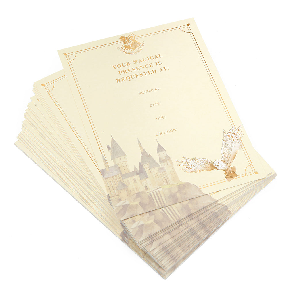 Harry Potter: Hogwarts Invitation Set (Set of 30)