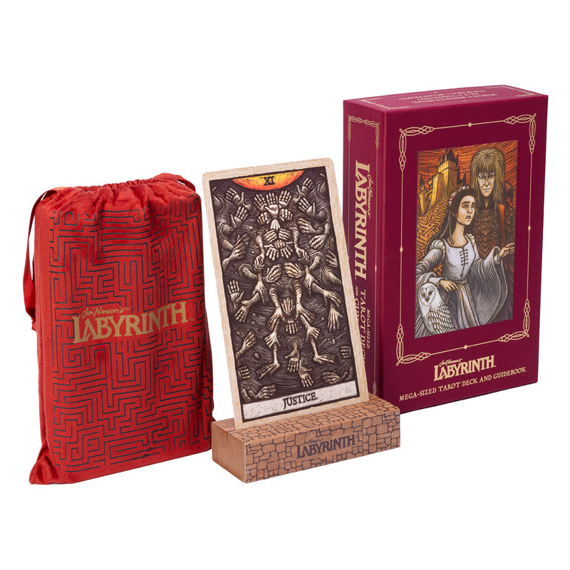 Mega-Sized Tarot: Labyrinth Tarot Deck and Guidebook