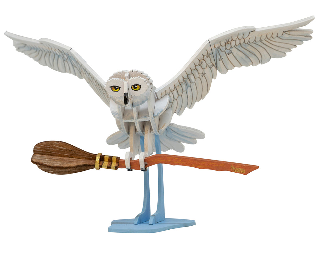IncrediBuilds: Harry Potter: Hedwig Book and 3D Wood Model
